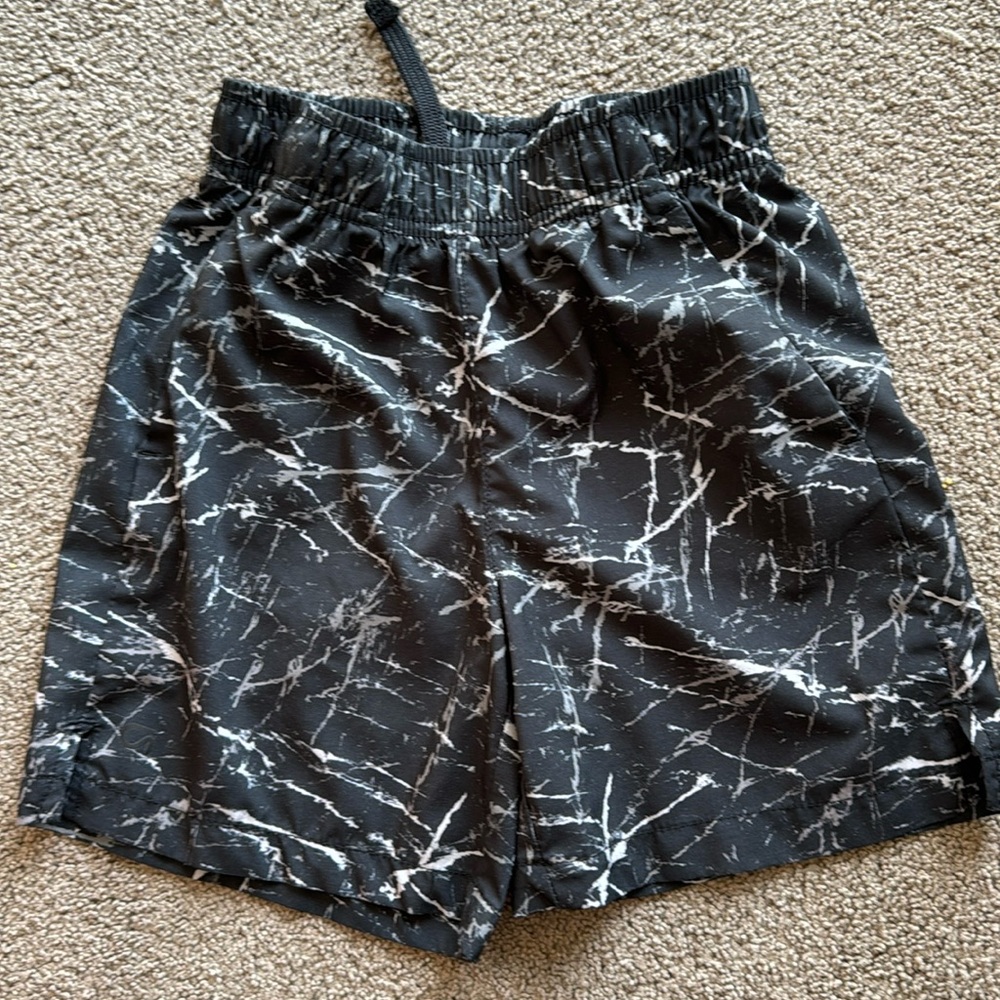 Kids gap fit shorts